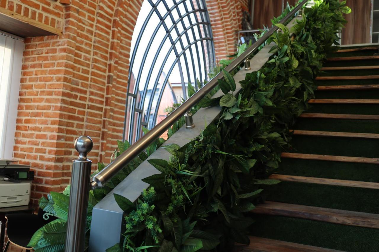 Hotel Mi Casa Skopje Esterno foto